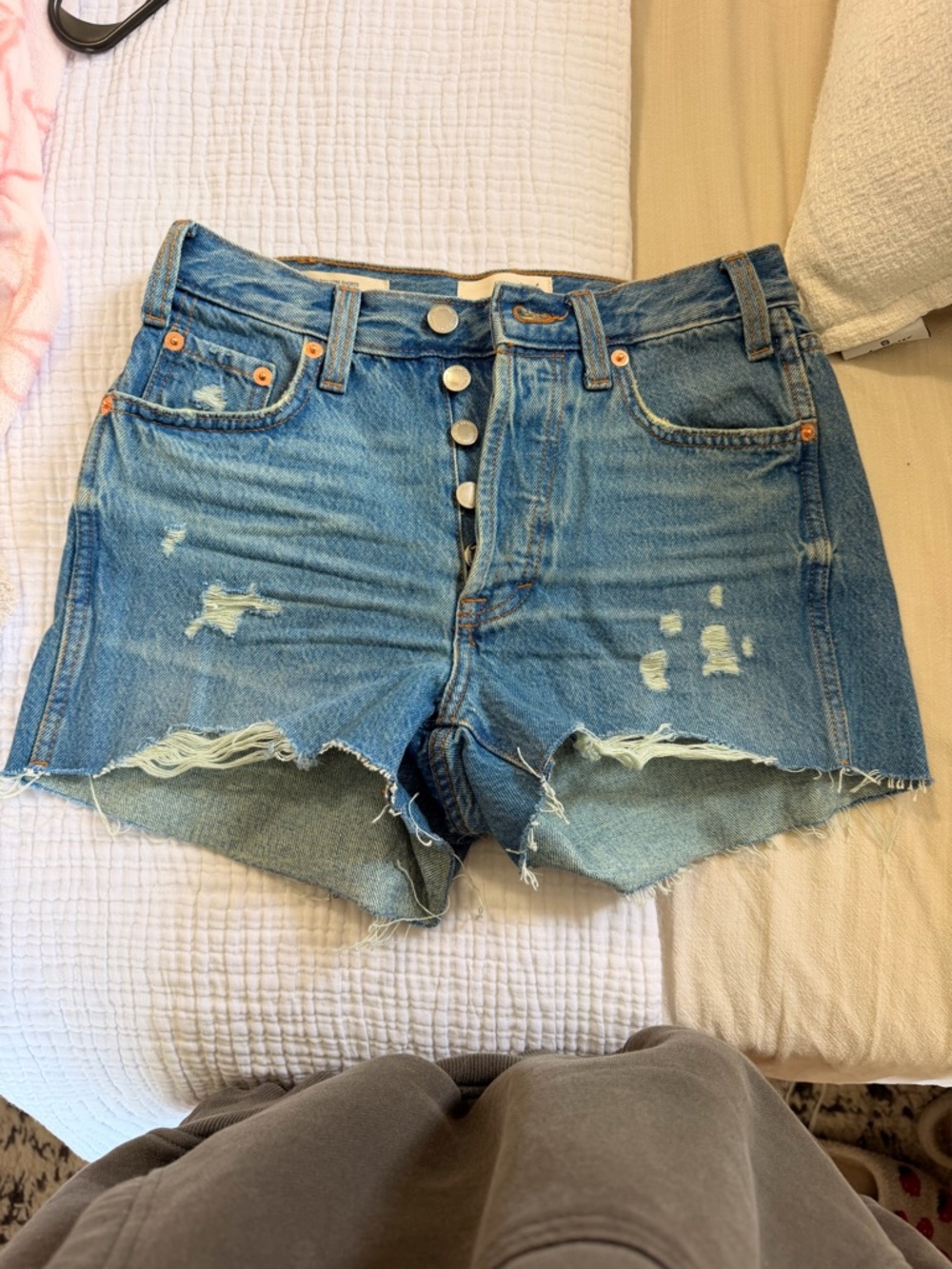 Universal Thread Distressed Button-Fly Denim Shorts - Light Blue